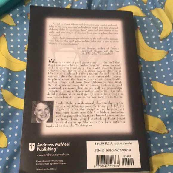 Ghost Book New no blemishes - Picture 3 of 4